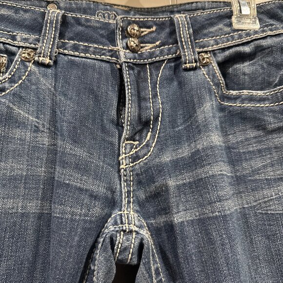 Miss Me Embroidered Bootcut Jeans Size 29 - Picture 4 of 10